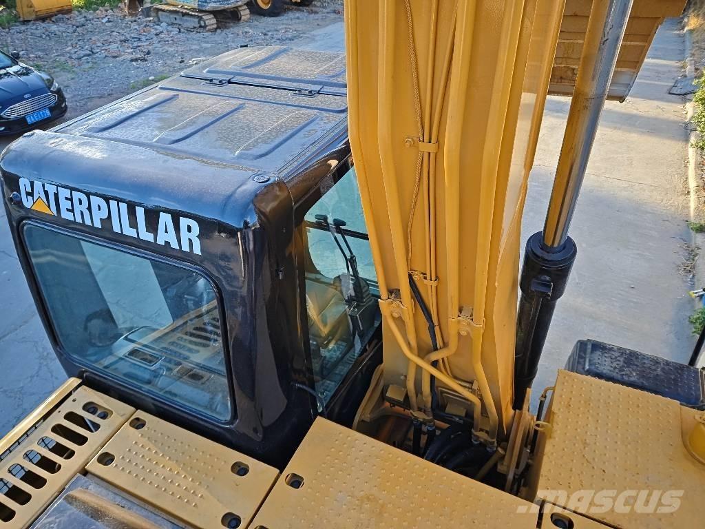 CAT 312 D 履带挖掘机