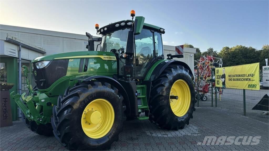 John Deere 6R250 拖拉机/农用车