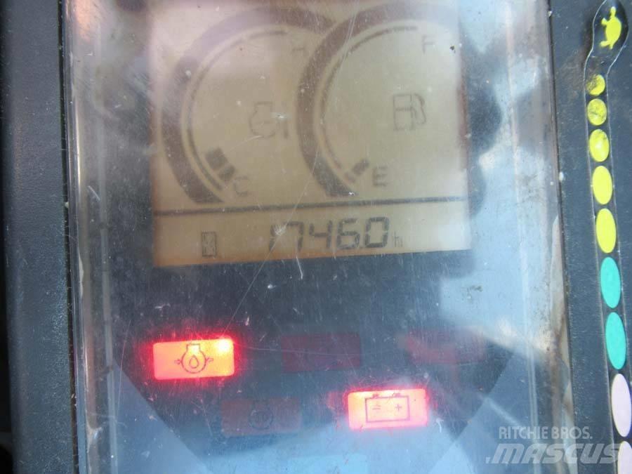 Hitachi ZX 17 U-2 小型挖掘机
