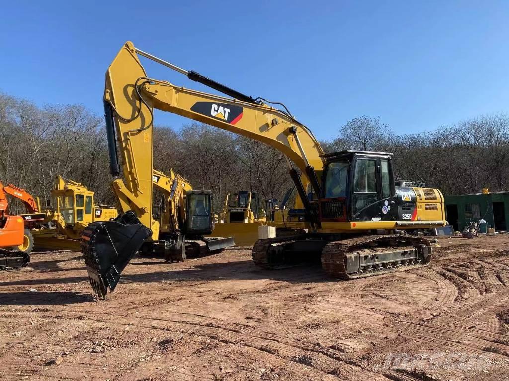 CAT 325D 履带挖掘机