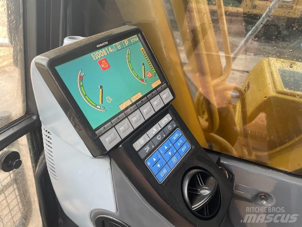 Komatsu PC 240 LC-8 履带挖掘机
