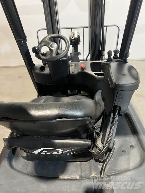 Linde E16-02 电动叉车
