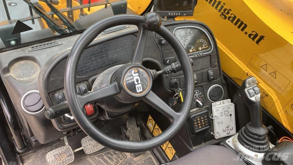 JCB 540-170 伸缩臂叉装车|叉装车