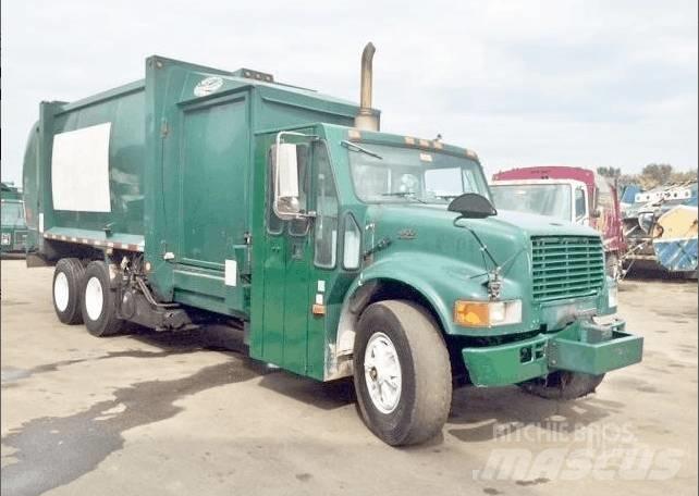 International 4900 垃圾车
