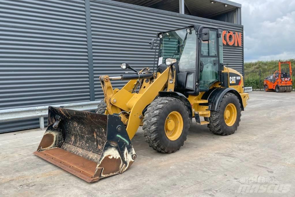 CAT 908M 轮式装载机