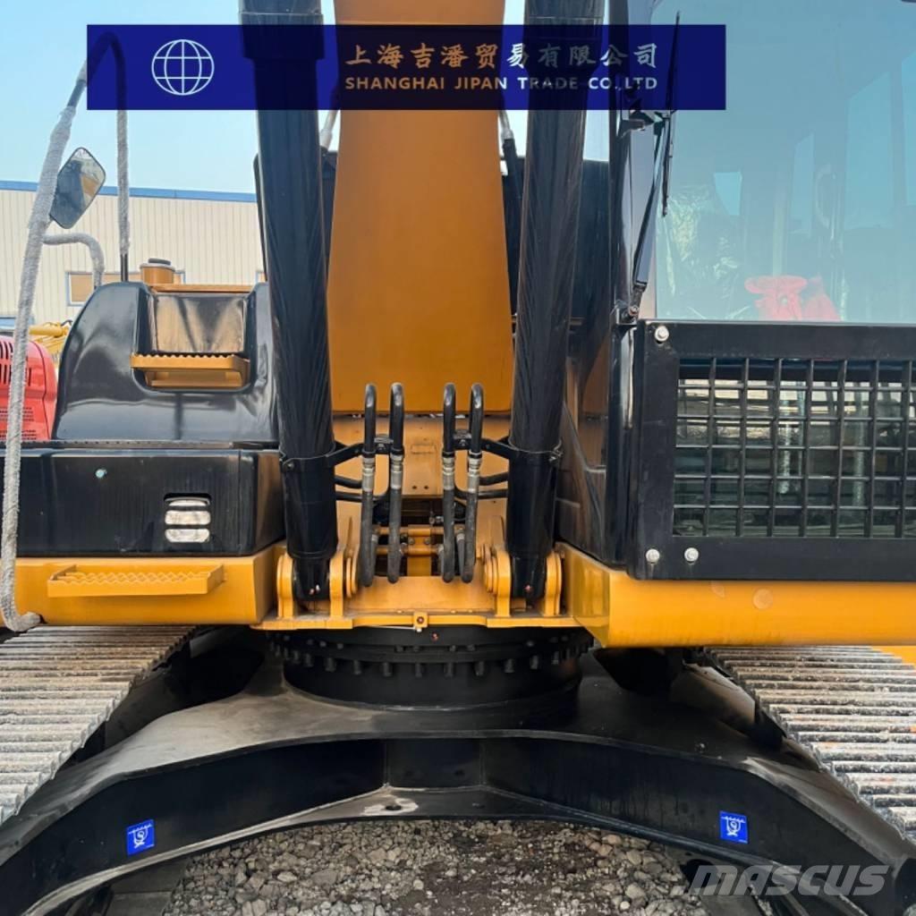 CAT 323 D 履带挖掘机