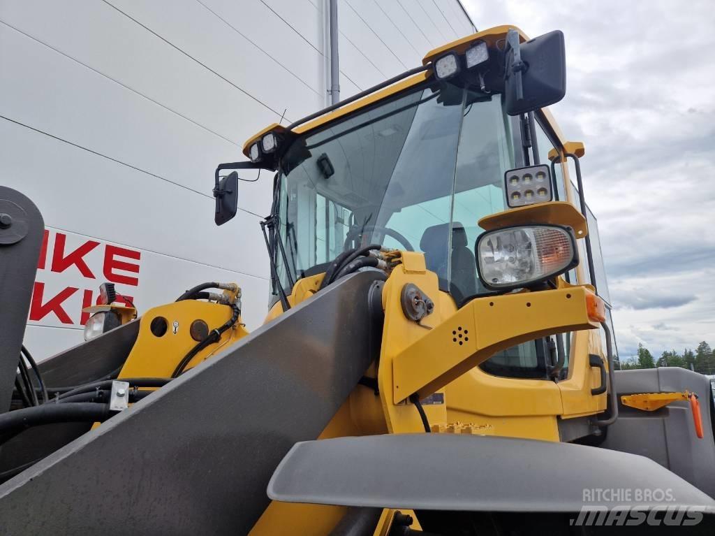 Volvo L 70 H 轮式装载机