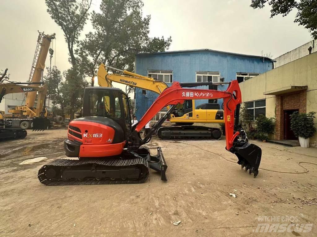 Kubota 163 履带挖掘机