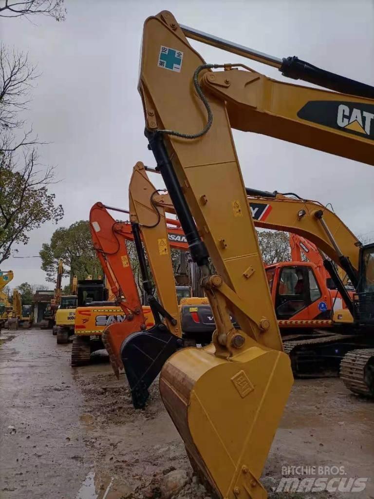 CAT 320 D 履带挖掘机