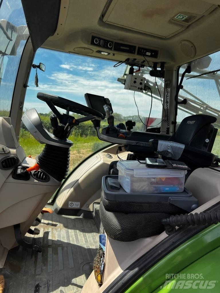Fendt 724 Profi 拖拉机/农用车