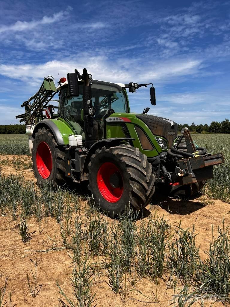 Fendt 724 Profi 拖拉机/农用车
