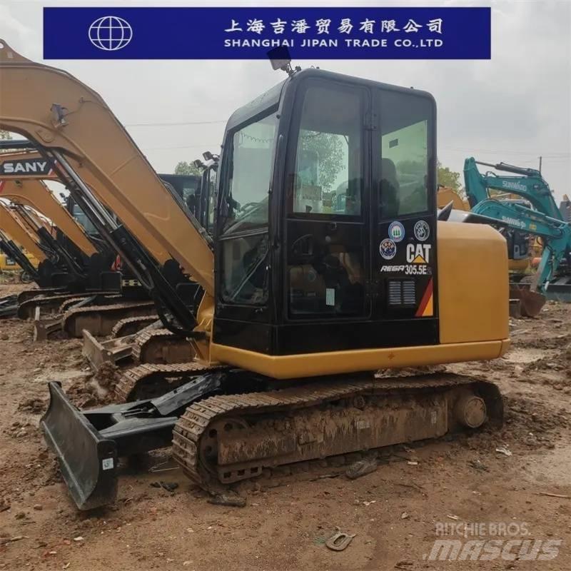 CAT 305.5 E 小型挖掘机