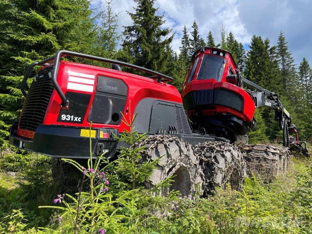Komatsu 931 XC 收割机