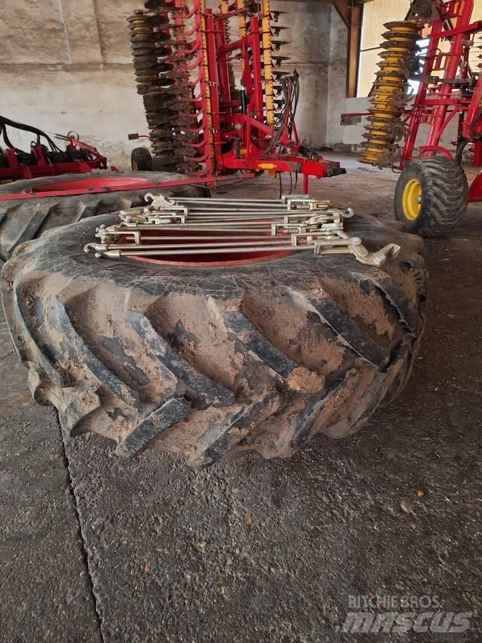 Fendt Vario 828 拖拉机/农用车
