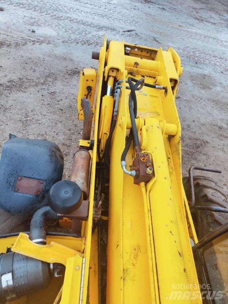 JCB 532-120 伸缩臂叉装车|叉装车