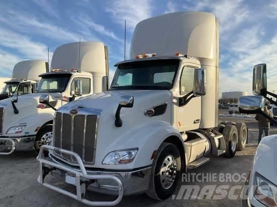 Peterbilt 579 牵引车