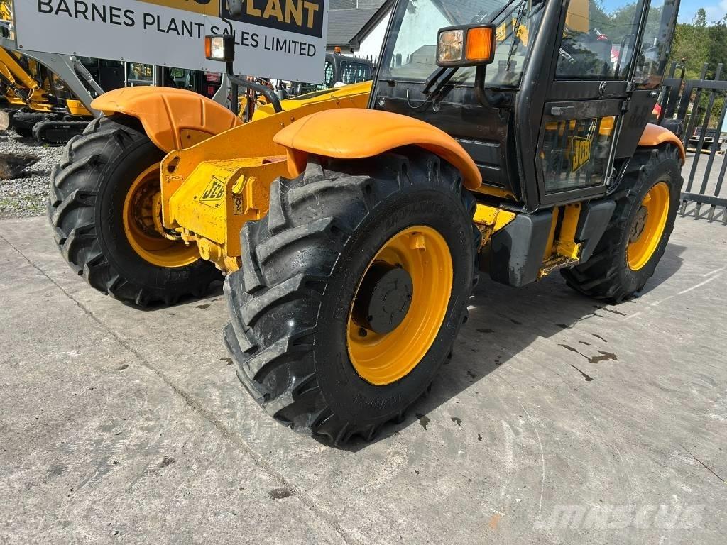 JCB 530-70 伸缩臂叉装车|叉装车
