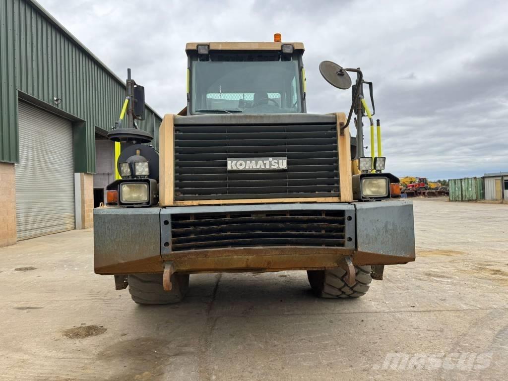 Komatsu HM 350-1 铰接式自卸车