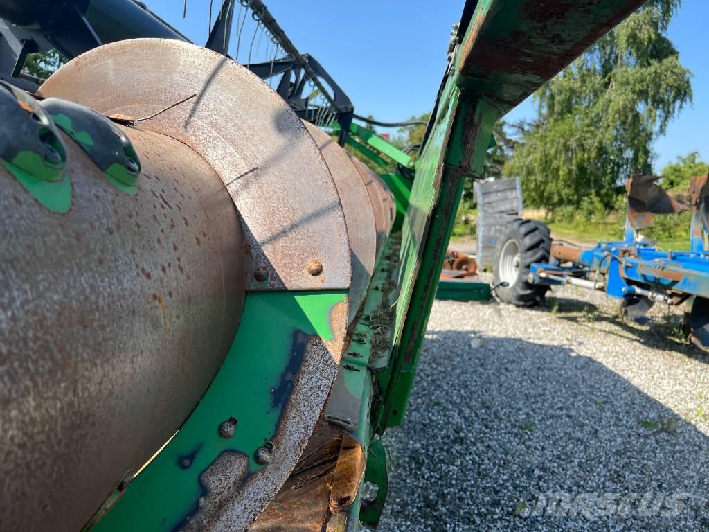 John Deere C 670 I 联合收割机