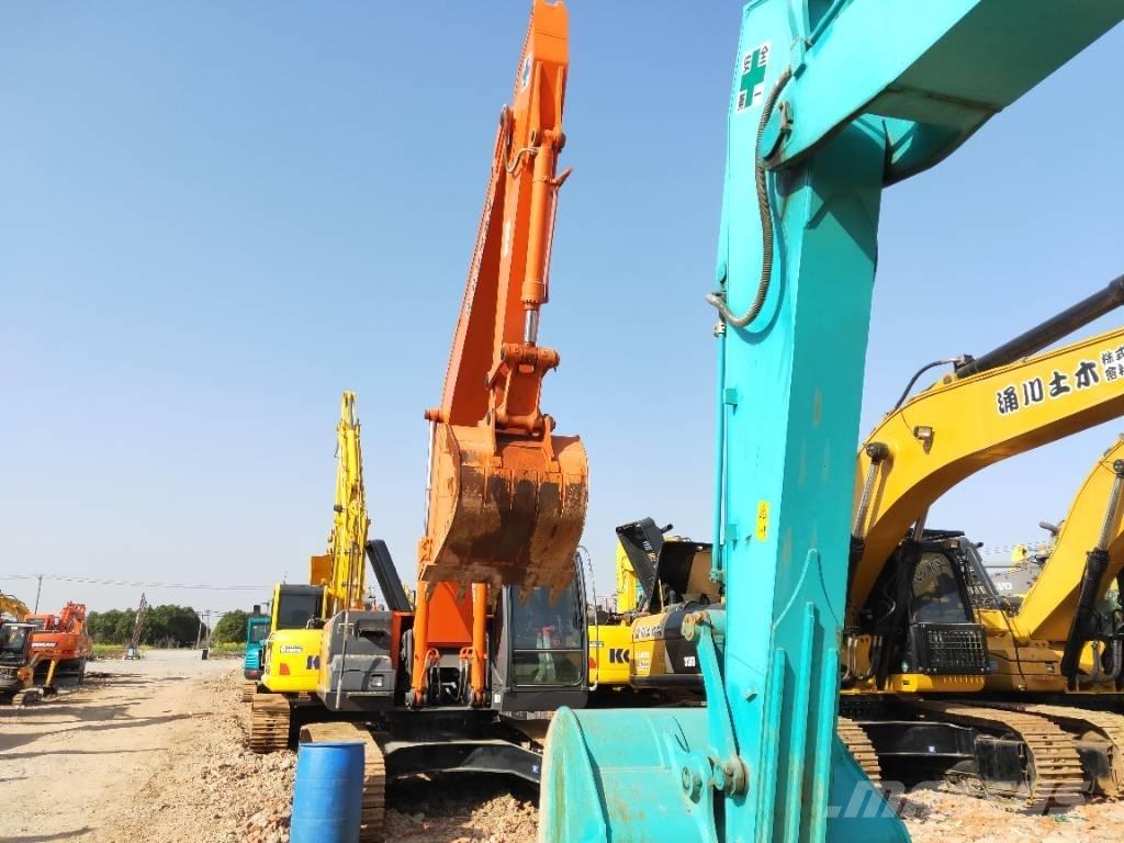 Hitachi ZX 240-3 履带挖掘机