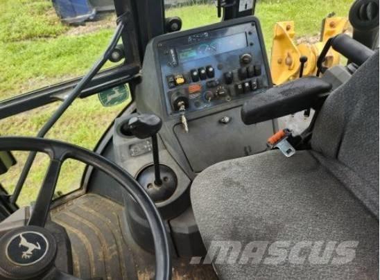 John Deere 310 L EP 反铲装载机
