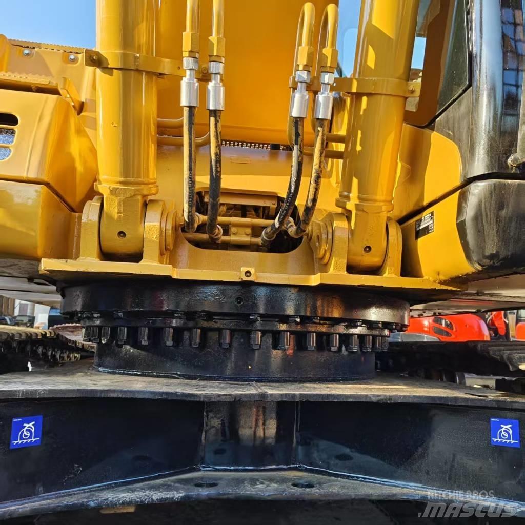 CAT 325 CL 履带挖掘机