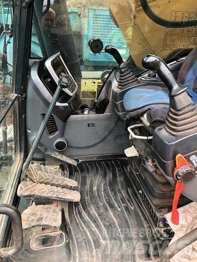 Hyundai HX520L 特种挖掘机