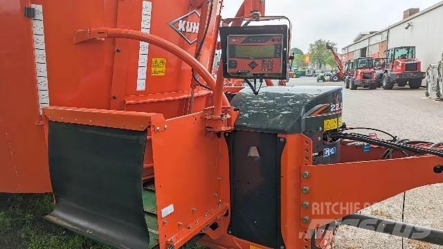 Kuhn Profile 22.2CL 供料器