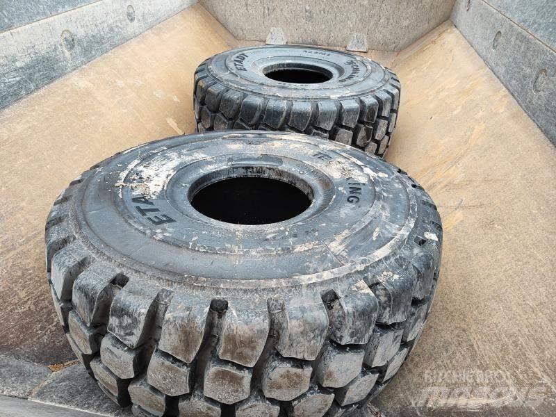 CAT 740GC 铰接式自卸车