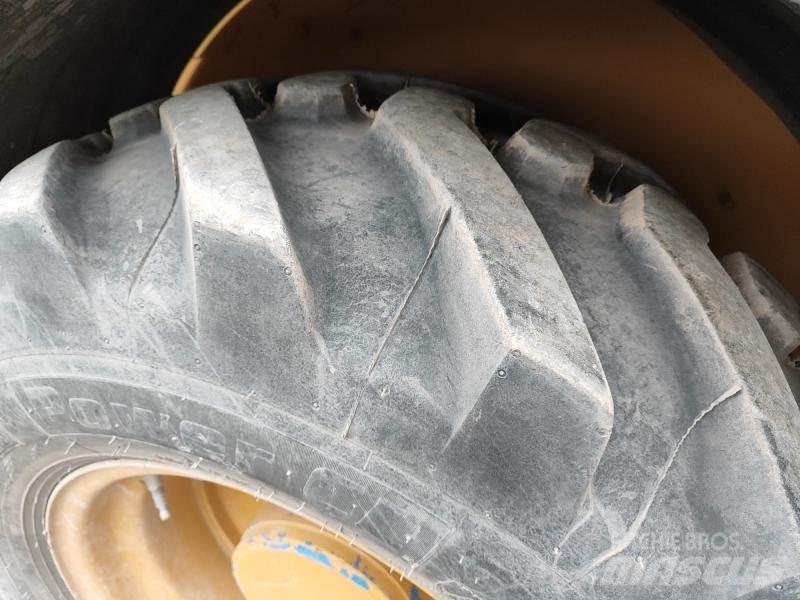 CAT 908 轮式装载机