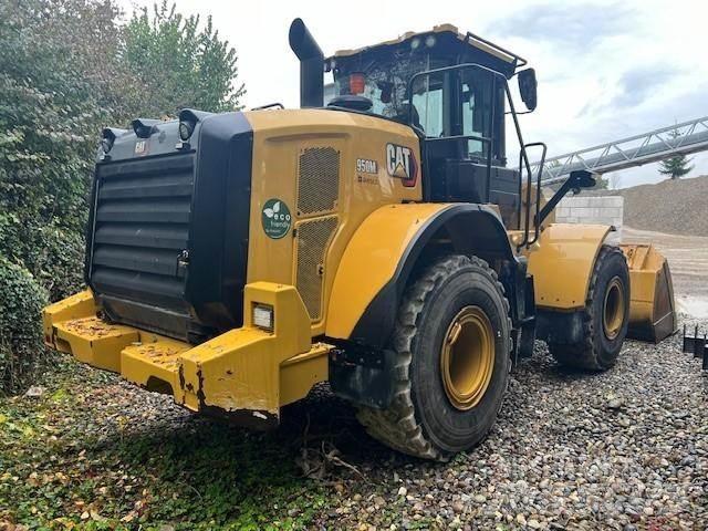 CAT 950M 轮式装载机