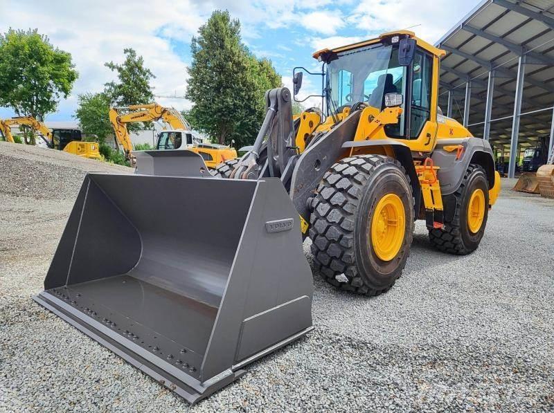 Volvo L110H 轮式装载机