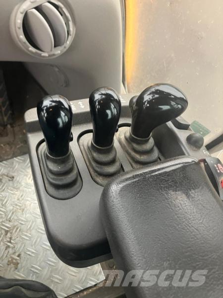 Volvo L110H 轮式装载机