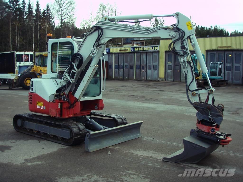 Takeuchi TB 153 FR 小型挖掘机