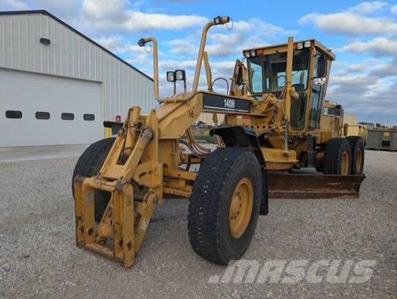 CAT 140 H 平地机/推土机