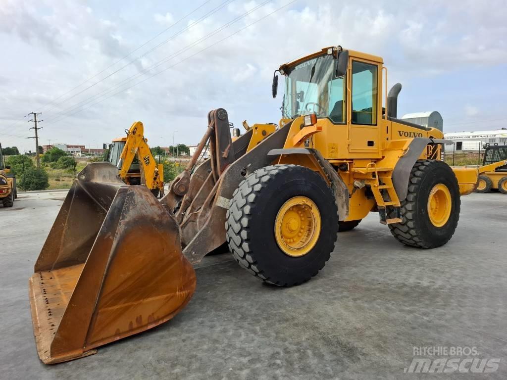 Volvo L 120 E 轮式装载机