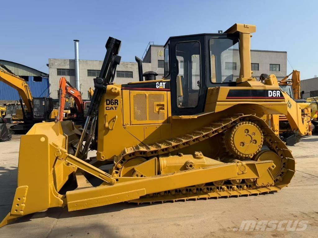 CAT D 6 R 履带式推土机