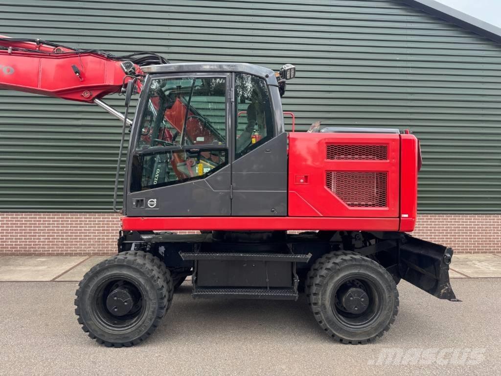 Volvo EW 160 E 轮式挖掘机