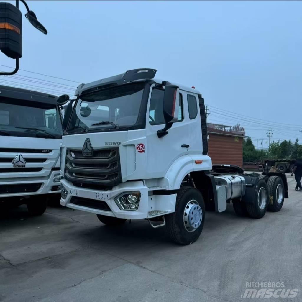 Howo 371 6X4 牵引车