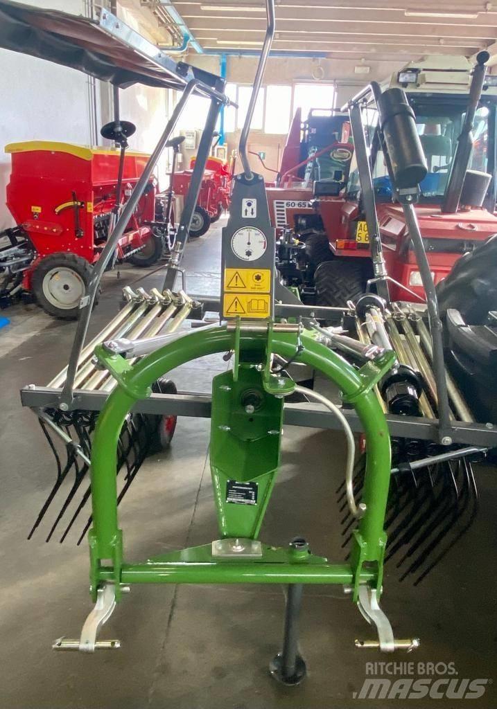 Fendt Former 400 DN 犁耙和摊草机