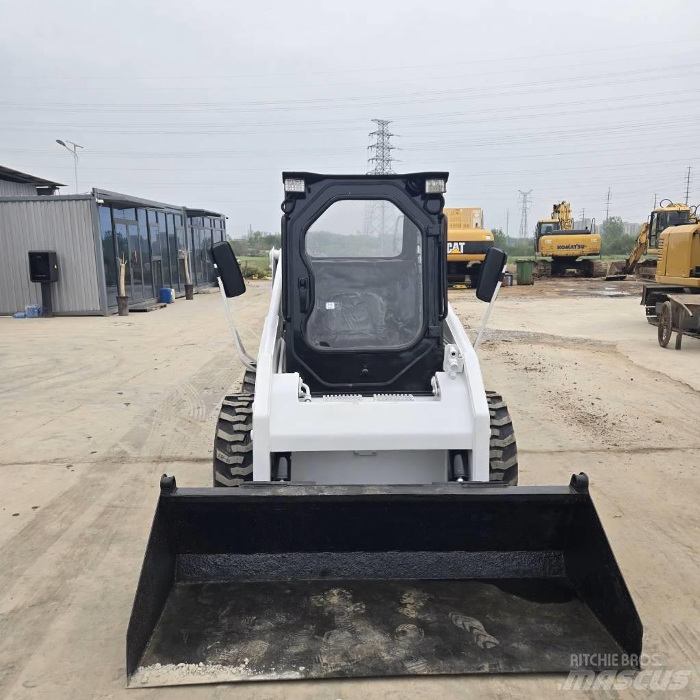 Bobcat S 160 滑移装载机