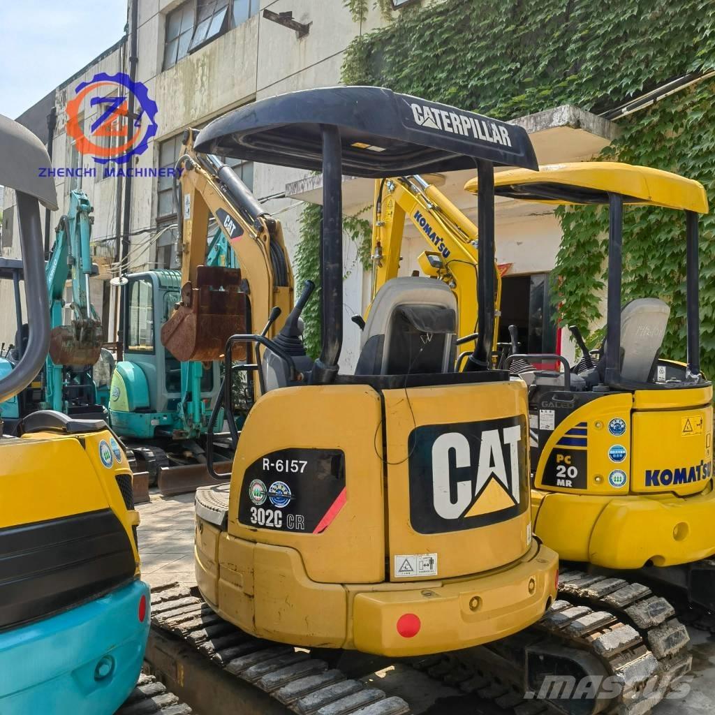 CAT 302 小型挖掘机