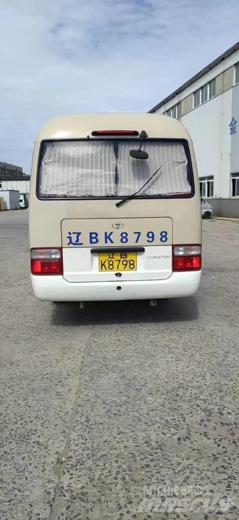 Toyota Coaster Bus 迷你巴士