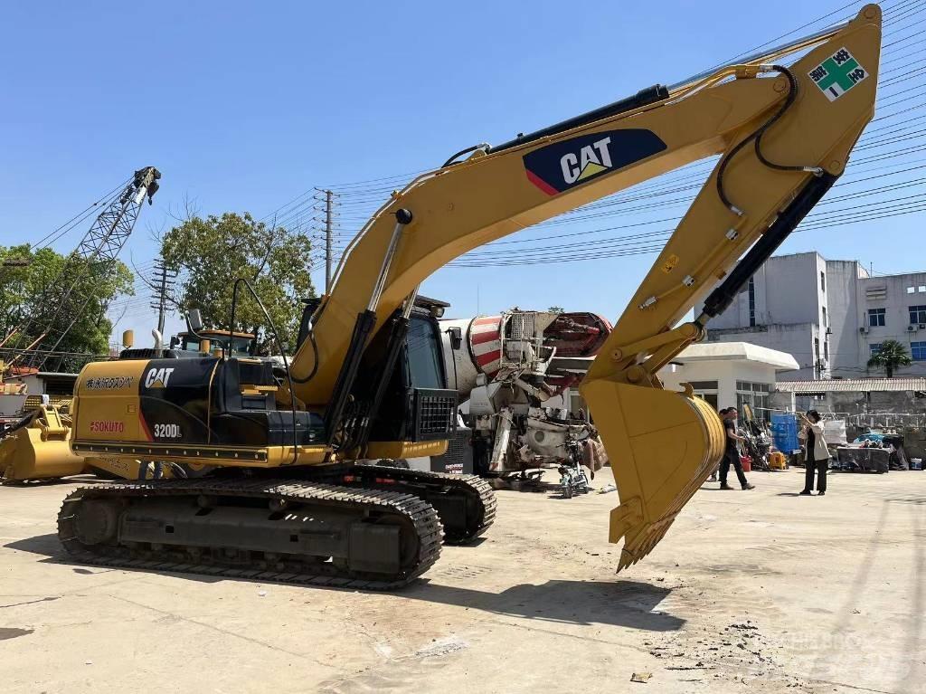 CAT 320 D L 履带挖掘机