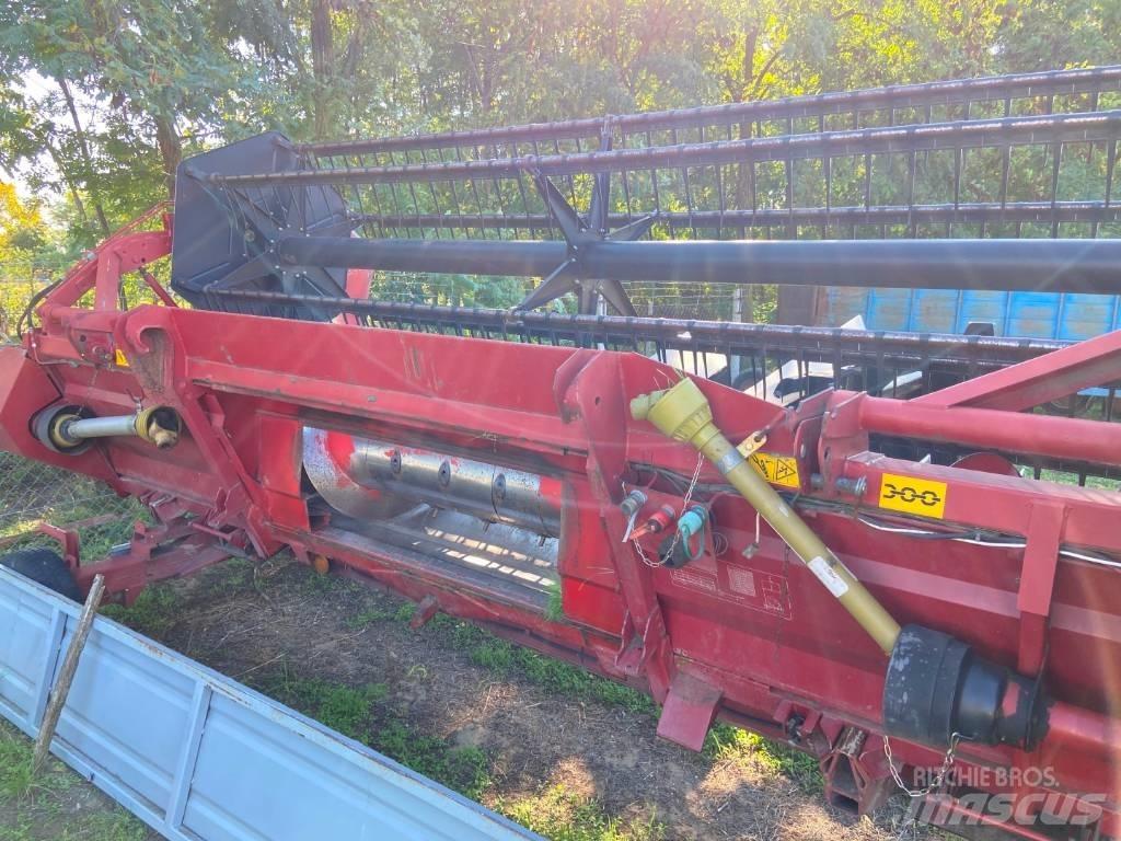 Case IH 521 联合收割机