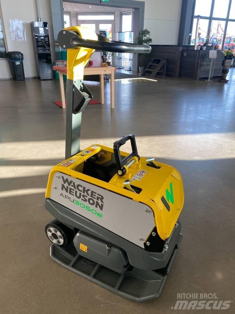Wacker Neuson 3050 平板夯