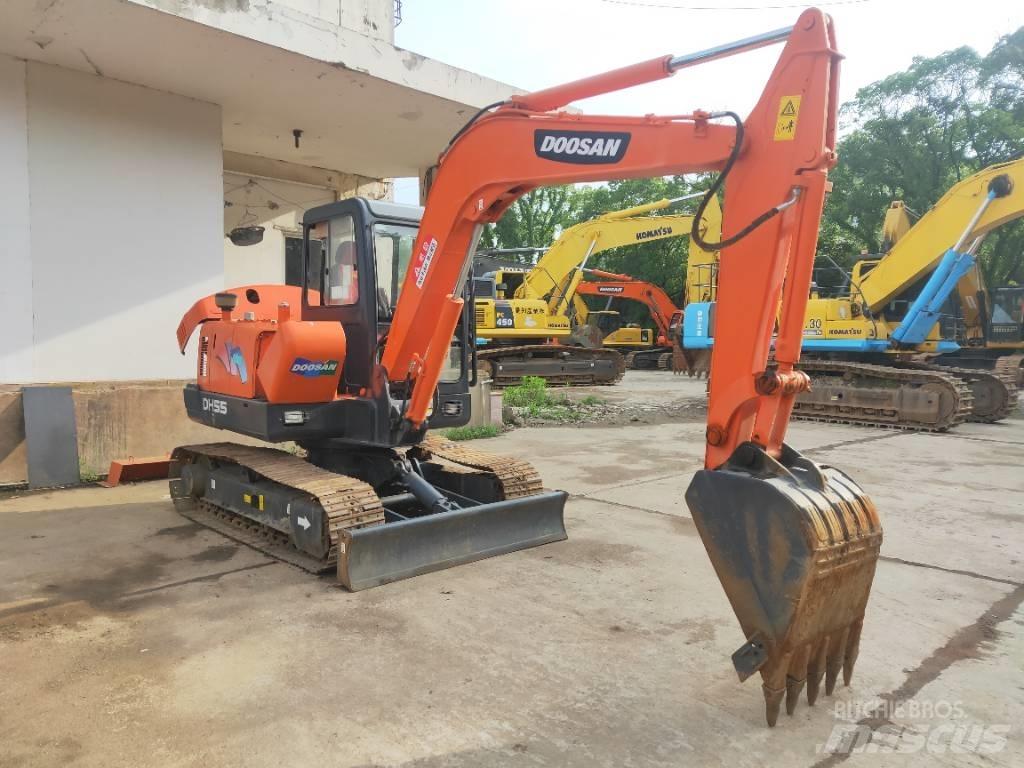 Doosan DH 55 小型挖掘机