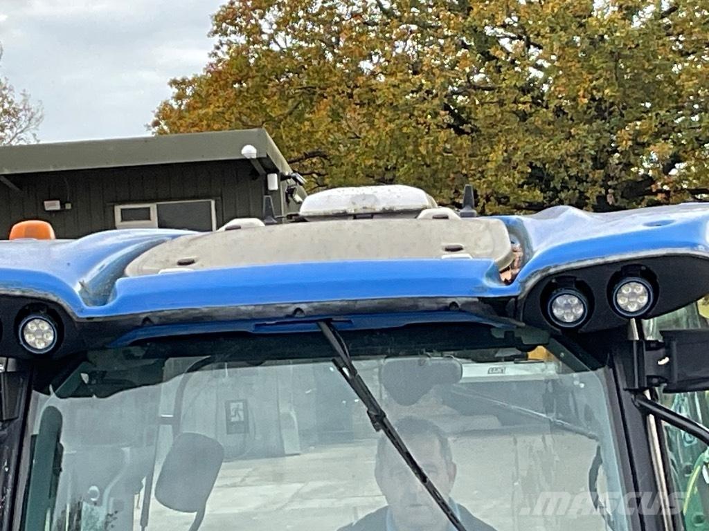 New Holland T 7.210 拖拉机/农用车