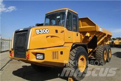 Bell B30D 铰接式自卸车