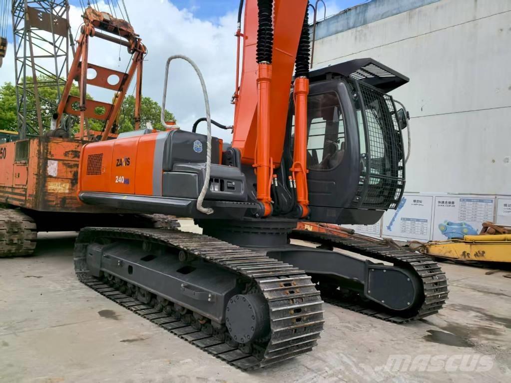 Hitachi ZX 240-3 履带挖掘机